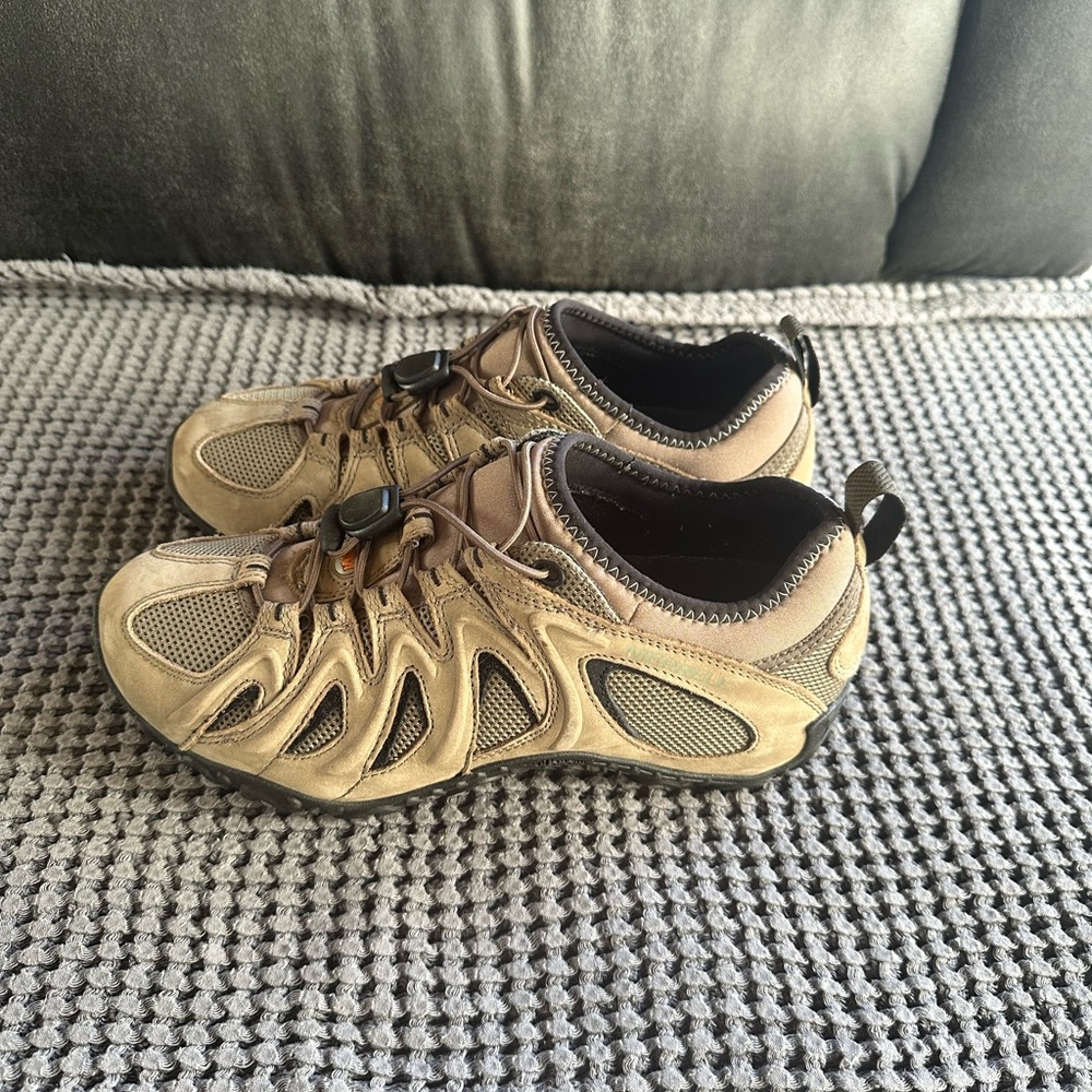 Merrell Shoes - Picture 2 of 7
